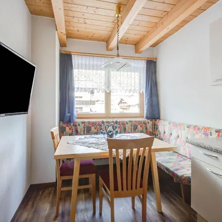 Flat In Laengenfeld Apartment Exterior photo