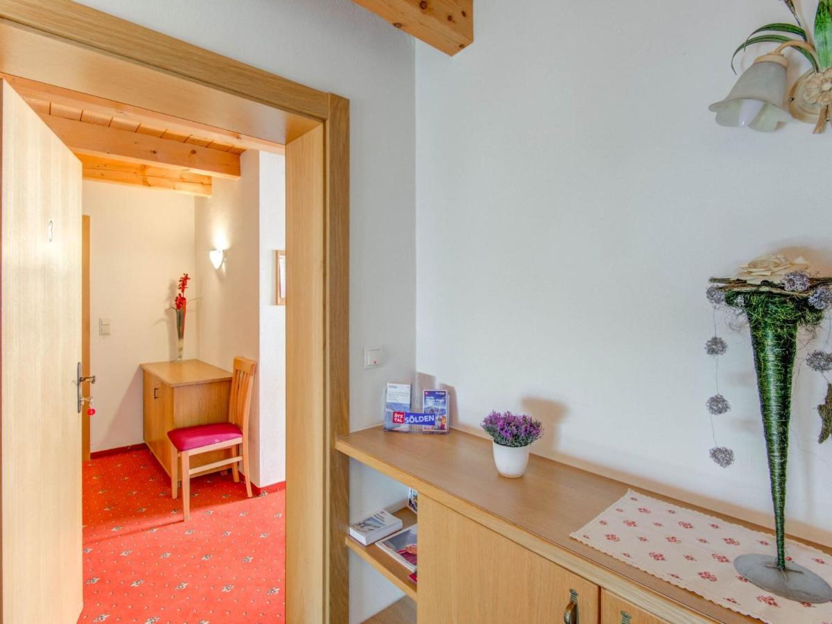 Apartment Flat In