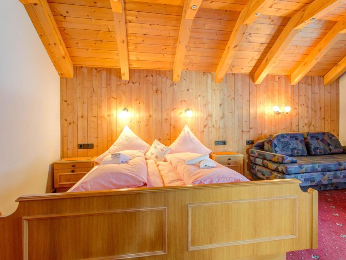 Apartment Flat In *